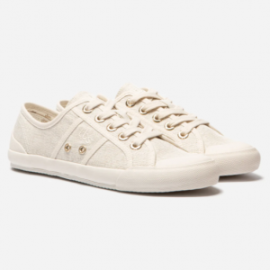 Tennis plat toile femme Semelle antidérapante caoutchouc Lacet TBS OPIACE coloris beige (lin). Vue d'ensemble de biais de deux chaussures.