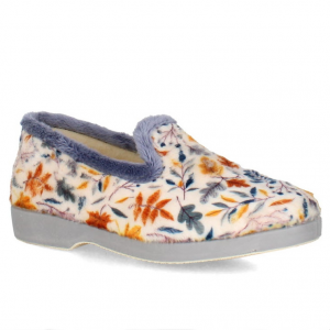 Charentaise fantaisie Pantoufles femme velours Doublure laine Semelle caoutchouc LA MAISON DE L'ESPADRILLE Coloris bleu décor feuillage. Vue d'ensemble de biais d'une chaussure droite.