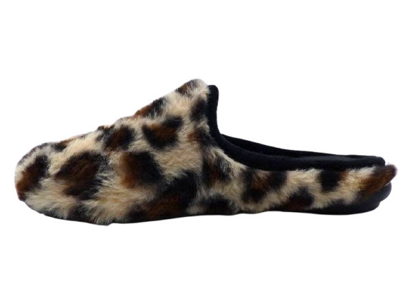 Mules femme fourrure imprimé léopard Chaussons dame chaud Semelle élastomère talon deux cm LA MAISON DE L'ESPADRILLE Coloris beige. Vue du profil extérieur d'une chaussure droite.