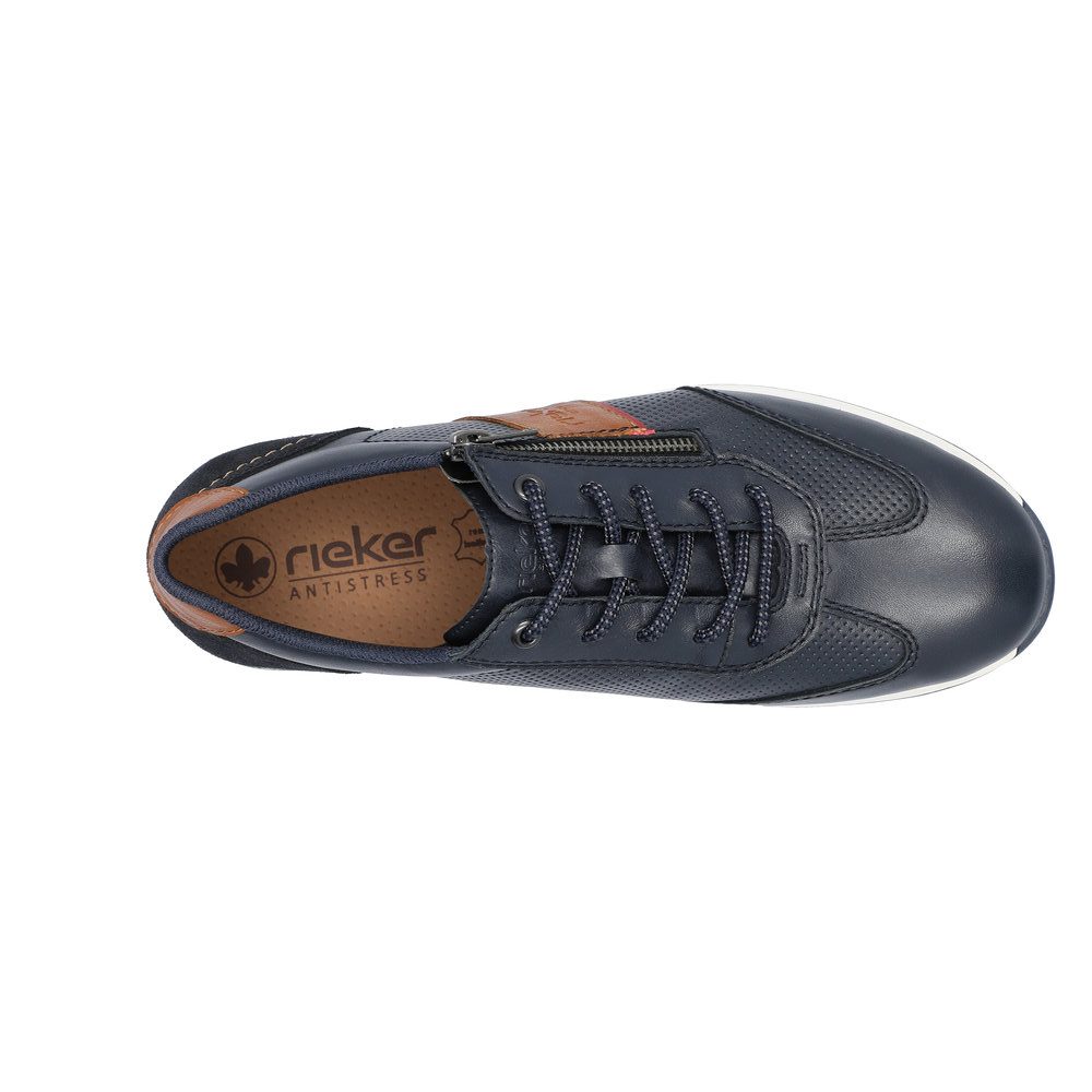Chaussure basse homme Cuir souple Lacet + zip Tennis homme Dessus aéré RIEKER 11927 coloris marine / marron. Vue de dessus d'une tennis gauche laissant apparaître la semelle intérieure.
