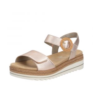 Sandale cuir femme Velcros Semelle intérieure amovible Talon compensé REMONTE D0Q52 Coloris beige nacré. Vue d'ensemble de biais d'une chaussure gauche.