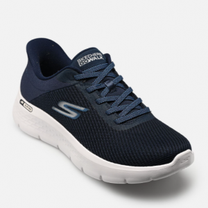 Tennis femme Maille et synthétique Lacets élastiqués Système slip-ins à enfiler Sneakers dame SKECHERS 125516 Coloris bleu marine/blanc. Vue d'ensemble de biais d'une chaussure droite.
