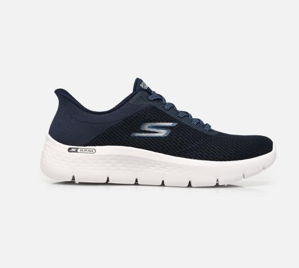 Tennis femme Maille et synthétique Lacets élastiqués Système slip-ins à enfiler Sneakers dame SKECHERS 125516 Coloris bleu marine/blanc. Vue du côté extérieur d'une chaussure droite laissant apparaître le logo de la marque.