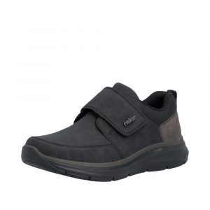 Chaussure basse homme Scratch Semelle souple Sneakers Simili cuir RIEKER B1854 Coloris noir. Vue de biais de l'avant d'une tennis gauche.