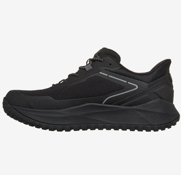 Tennis homme Toile imperméable Coutures étanchées Basket à enfiler Semelle épaisse SKECHERS 211367 Coloris noir. Vue du profil intérieur d'une chaussure gauche laissant apparaître la forme de la semelle.